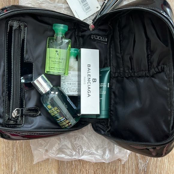 New cosmetic body care travel bag.